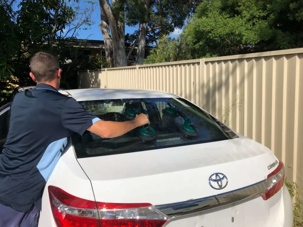 Happy customer after a windscreen replacement
