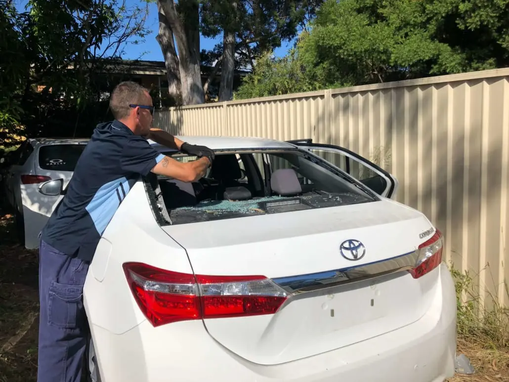 Car windscreen replacement on the Gold Coast