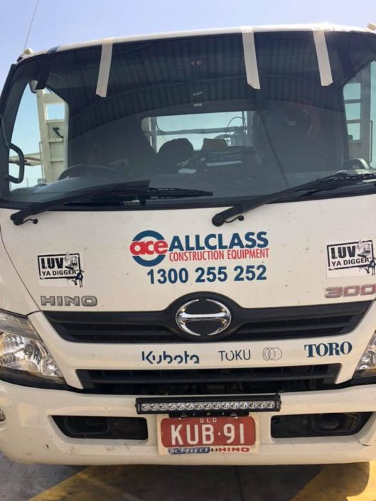 Construction Vehicle Windscreen Replacement Brisbane